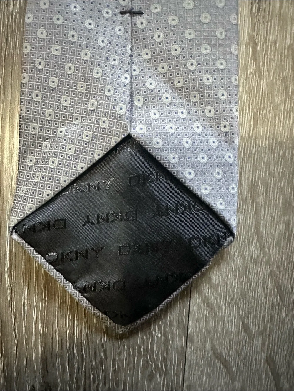 Classic Gray Men's Silk Tie with Subtle Dot Pattern